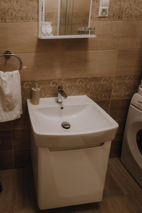 Dozsa Apartman Szeged Exteriör bild